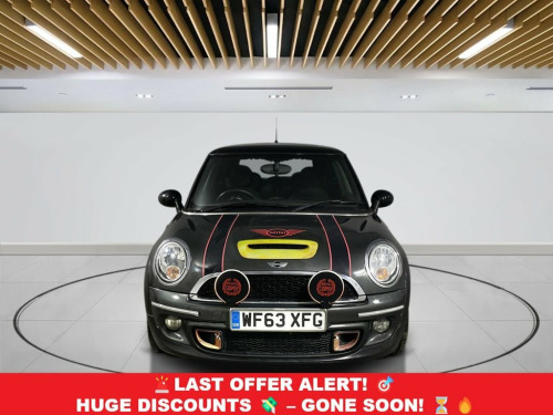 MINI Hatch  2.0 Cooper SD Hatchback 3dr Diesel Manual Euro 5 (