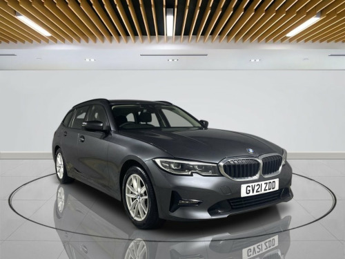 BMW 3 Series  2.0 330e 12kWh SE Pro Touring 5dr Petrol Plug-in H