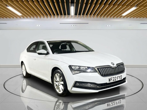 Skoda Superb  1.4 TSI iV 13kWh SE Technology Hatchback 5dr Petro