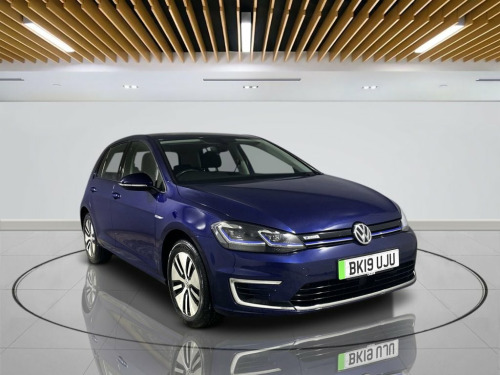 Volkswagen Golf  35.8kWh e-Golf Hatchback 5dr Electric Auto (136 ps