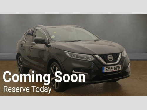 Nissan Qashqai  1.3 DIG-T Tekna SUV 5dr Petrol Manual Euro 6 (s/s)