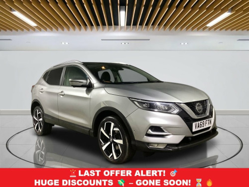 Nissan Qashqai  1.3 DIG-T Tekna SUV 5dr Petrol Manual Euro 6 (s/s)