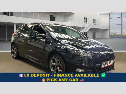 Ford Focus  2.0T EcoBoost ST-3 Hatchback 5dr Petrol Manual Eur