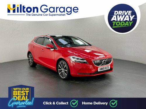 Volvo V40  2.0 D3 INSCRIPTION EDITION 5d AUTO 148 BHP REAR PA