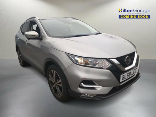 Nissan Qashqai  1.3 DIG-T N-Connecta SUV 5dr Petrol Manual Euro 6 