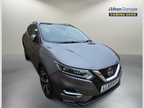 Nissan Qashqai  1.3 DIG-T Tekna SUV 5dr Petrol Manual Euro 6 (s/s)