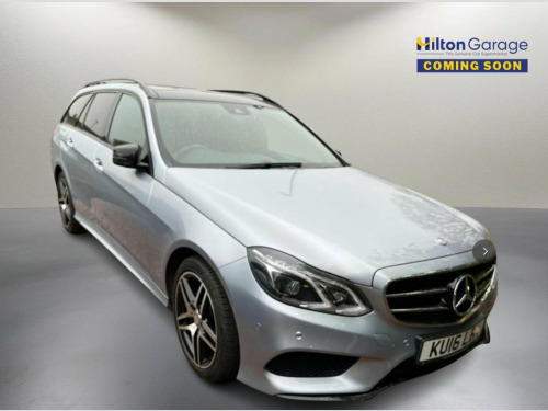 Mercedes-Benz E-Class E220 2.1 E220 BlueTEC AMG Night Edition (Premium) Estat