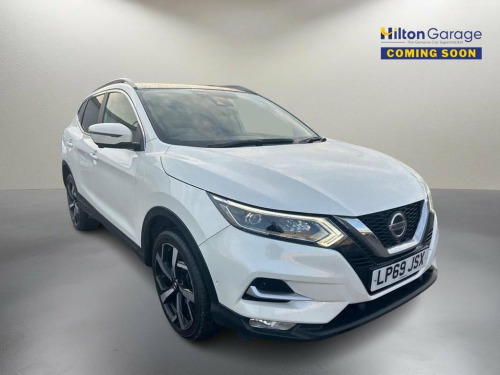 Nissan Qashqai  1.3 DIG-T Tekna SUV 5dr Petrol Manual Euro 6 (s/s)