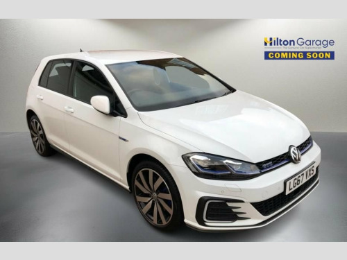 Volkswagen Golf  1.4 TSI 8.7kWh GTE Advance Hatchback 5dr Petrol Pl