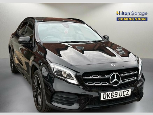 Mercedes-Benz GLA-Class GLA180 1.6 GLA180 AMG Line Edition SUV 5dr Petrol 7G-DCT 