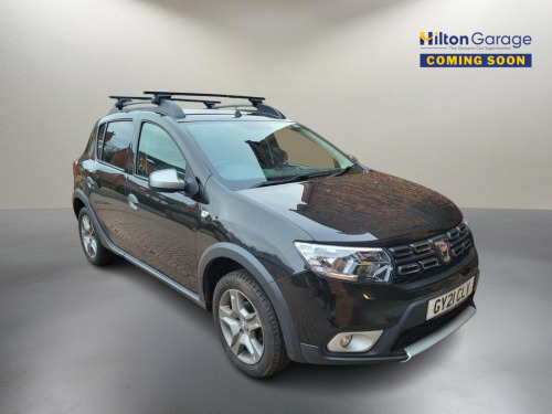 Dacia Sandero Stepway  1.0 TCe Essential Hatchback 5dr Bi Fuel Manual Eur