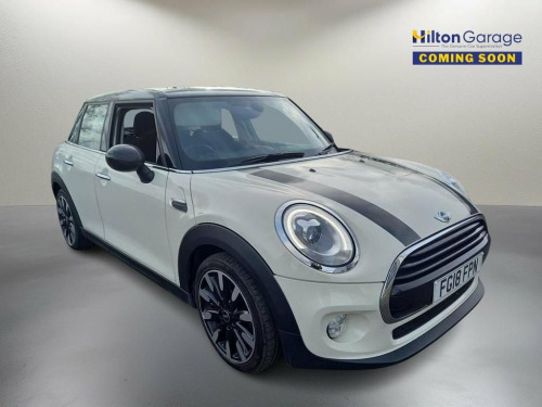 MINI Hatch  1.5 Cooper Hatchback 5dr Petrol Steptronic Euro 6 