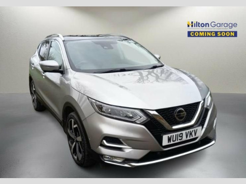 Nissan Qashqai  1.3 DIG-T Tekna SUV 5dr Petrol Manual Euro 6 (s/s)