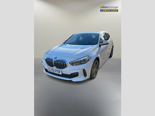 BMW 1 Series  1.5 118i M Sport (LCP) Hatchback 5dr Petrol DCT Eu