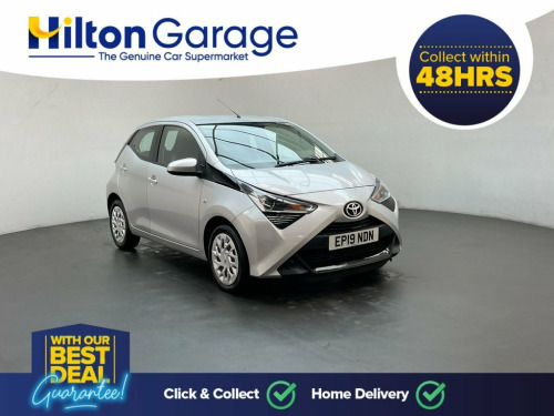 Toyota AYGO  1.0 VVT-i x-play Hatchback 5dr Petrol x-shift Euro