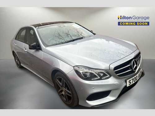 Mercedes-Benz E-Class E220 2.1 E220 BlueTEC AMG Night Edition (Premium) Saloo