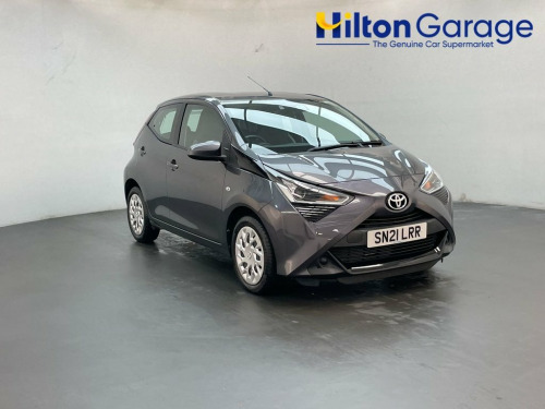 Toyota AYGO  1.0 VVT-i x-play Hatchback 5dr Petrol Manual Euro 