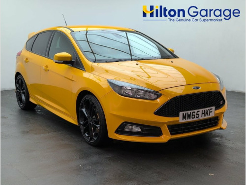 Ford Focus  2.0T EcoBoost ST-2 Hatchback 5dr Petrol Manual Eur