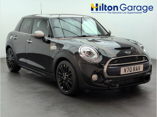 MINI Hatch  2.0 Cooper SD Seven Hatchback 5dr Diesel Auto 6Spd