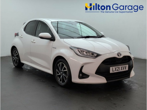 Toyota Yaris  1.5 VVT-h Design Hatchback 5dr Petrol Hybrid E-CVT