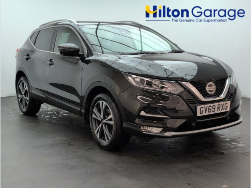 Nissan Qashqai  1.3 DIG-T N-Connecta SUV 5dr Petrol Manual Euro 6 
