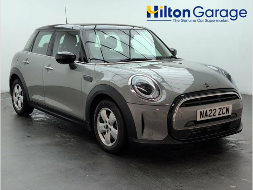 MINI Hatch  1.5 Cooper Classic Hatchback 5dr Petrol Manual Eur
