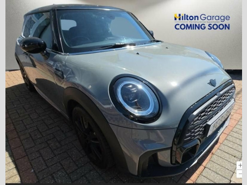 MINI Hatch  1.5 Cooper Sport Hatchback 3dr Petrol Steptronic E