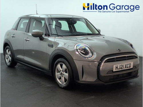 MINI Hatch  1.5 Cooper Classic Hatchback 5dr Petrol Manual Eur