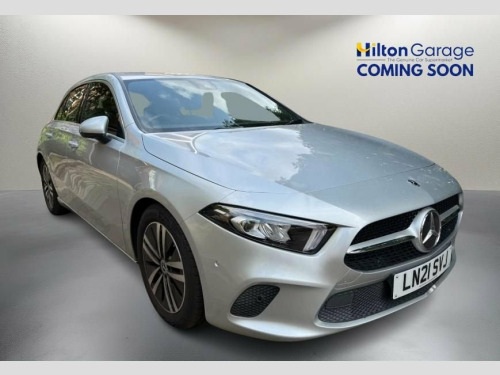 Mercedes-Benz A-Class A180 1.3 A180 Sport (Executive) Hatchback 5dr Petrol 7G