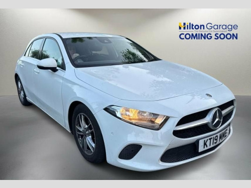 Mercedes-Benz A-Class  1.5 A180d SE (Executive) Hatchback 5dr Diesel 7G-D