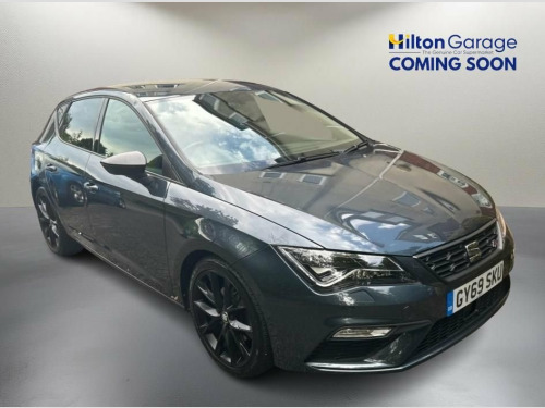 SEAT Leon  1.5 TSI EVO FR Black Edition Hatchback 5dr Petrol 