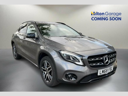 Mercedes-Benz GLA-Class GLA180 1.6 GLA180 Urban Edition SUV 5dr Petrol 7G-DCT Eur