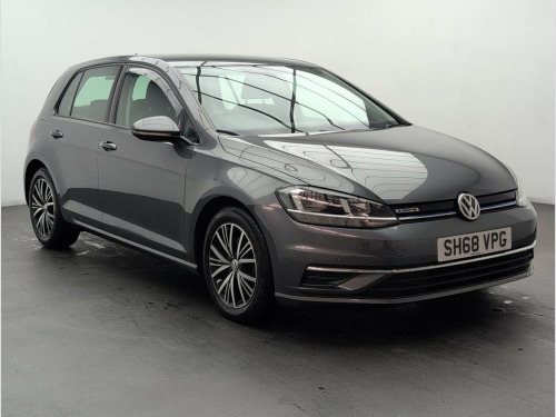 Volkswagen Golf  1.5 TSI EVO SE Nav Hatchback 5dr Petrol DSG Euro 6