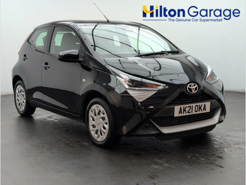 Toyota AYGO  1.0 VVT-i x-play Hatchback 5dr Petrol Manual Euro 