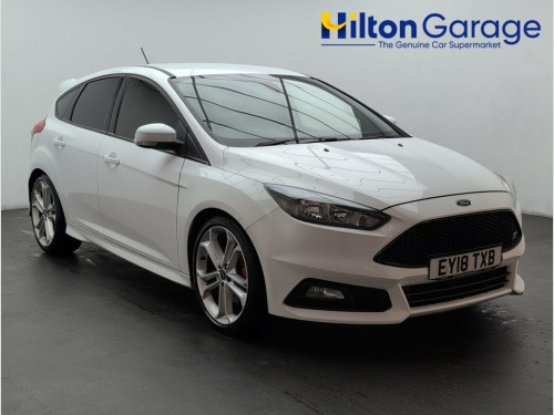 Ford Focus  2.0T EcoBoost ST-2 Hatchback 5dr Petrol Manual Eur