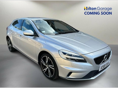 Volvo V40  2.0 D4 R-Design Pro Hatchback 5dr Diesel Manual Eu