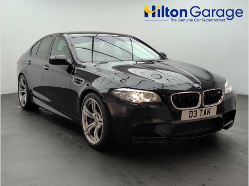 BMW M5  4.4 V8 Saloon 4dr Petrol DCT Euro 6 (s/s) (560 ps)