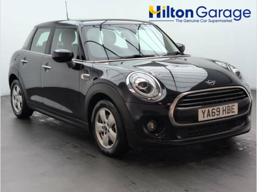 MINI Hatch  1.5 Cooper Classic Hatchback 5dr Petrol Manual Eur