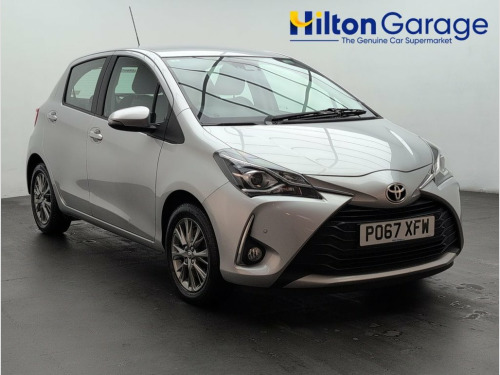 Toyota Yaris  1.5 VVT-i Icon Tech Hatchback 5dr Petrol Manual Eu