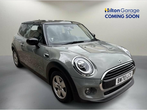 MINI Hatch  1.5 Cooper Classic Hatchback 3dr Petrol Manual Eur