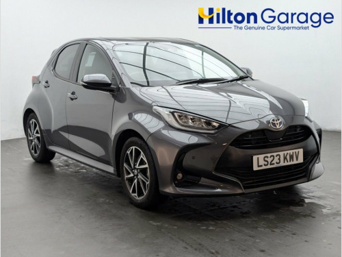 Toyota Yaris  1.5 VVT-h Design Hatchback 5dr Petrol Hybrid E-CVT