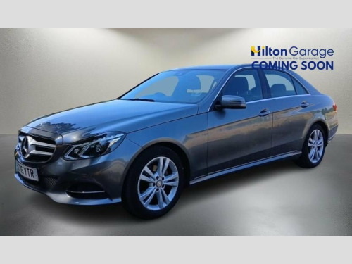 Mercedes-Benz E-Class E220 2.1 E220 BlueTEC SE Saloon 4dr Diesel G-Tronic+ Eu
