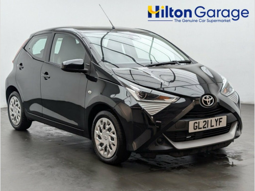 Toyota AYGO  1.0 VVT-i x-play Hatchback 5dr Petrol Manual Euro 