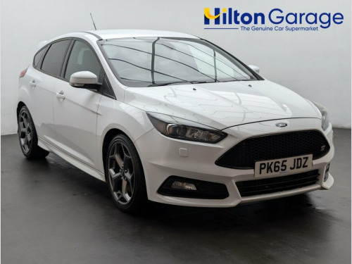 Ford Focus  2.0T EcoBoost ST-3 Hatchback 5dr Petrol Manual Eur