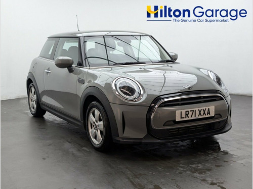 MINI Hatch  1.5 Cooper Classic Hatchback 3dr Petrol Manual Eur