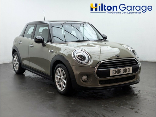 MINI Hatch  1.5 Cooper Hatchback 5dr Petrol Steptronic Euro 6 