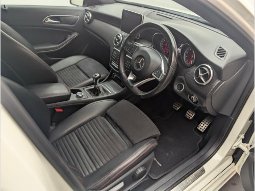 Mercedes-Benz A-Class A180 1.6 A180 AMG Line (Premium) Hatchback 5dr Petrol M