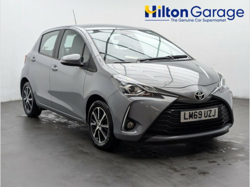 Toyota Yaris  1.5 VVT-i Icon Tech Hatchback 5dr Petrol CVT Euro 