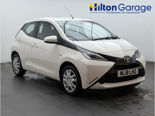 Toyota AYGO  1.0 VVT-i x-play Hatchback 5dr Petrol Manual Euro  