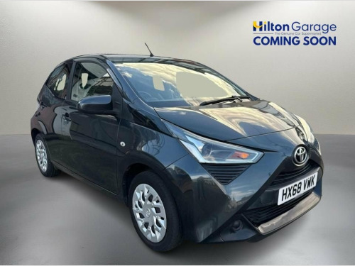 Toyota AYGO  1.0 VVT-i x-play Hatchback 5dr Petrol Manual Euro  